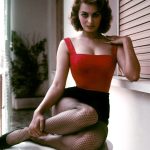 Before Hollywood came calling, Sophia Loren lit up the Italian coast with a scandal no one saw coming… What really happened in Sorrento in 1955?