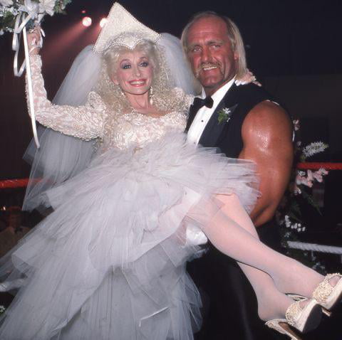 Inside the Unbelievable 1987 TV Moment When Dolly Parton ‘Married’ Hulk Hogan on Live Television…